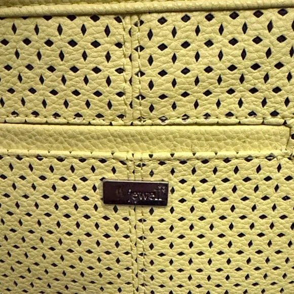 Jewel by thirty-one Bright Yellow Perforated Tote - Picture 2 of 7